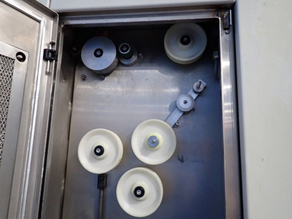 Charmilles Technologies Wire Cutting Edm Machine