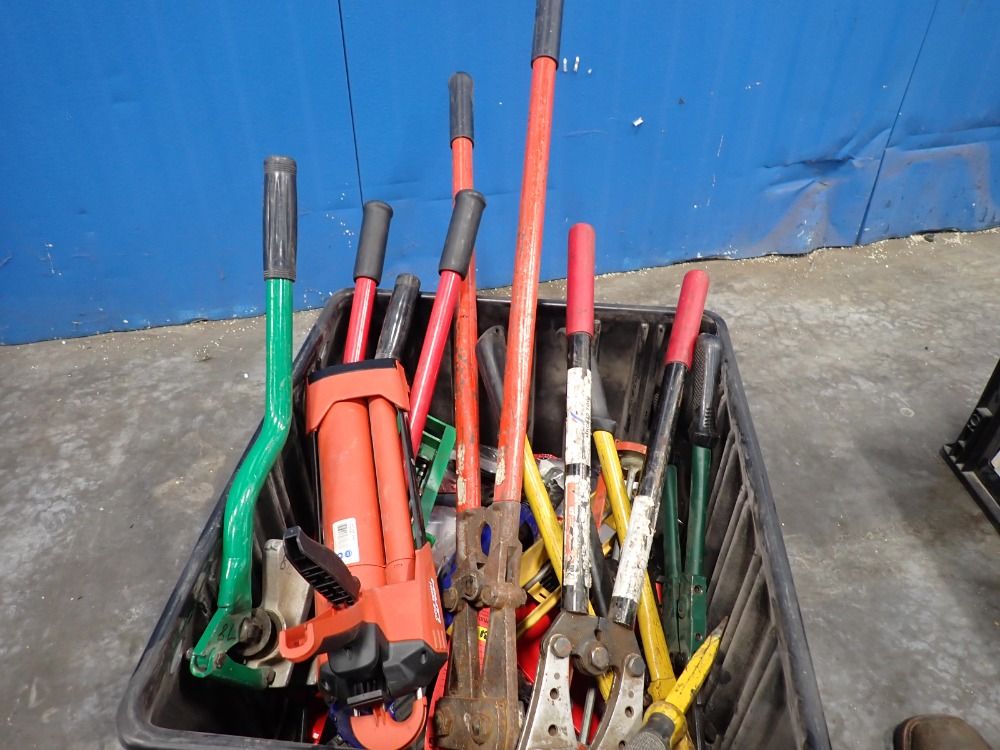  Heavy Duty Bolt Cutters  Equipment