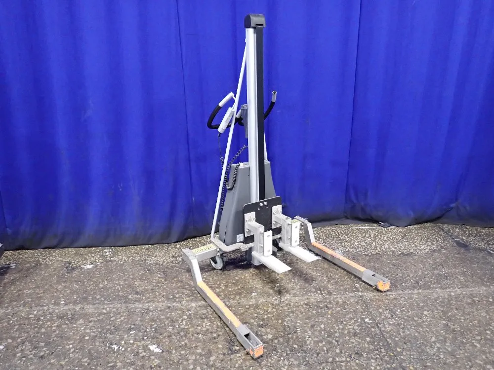 Used Presto Presto 200 Lbs Straddle Lift | HGR Industrial Surplus