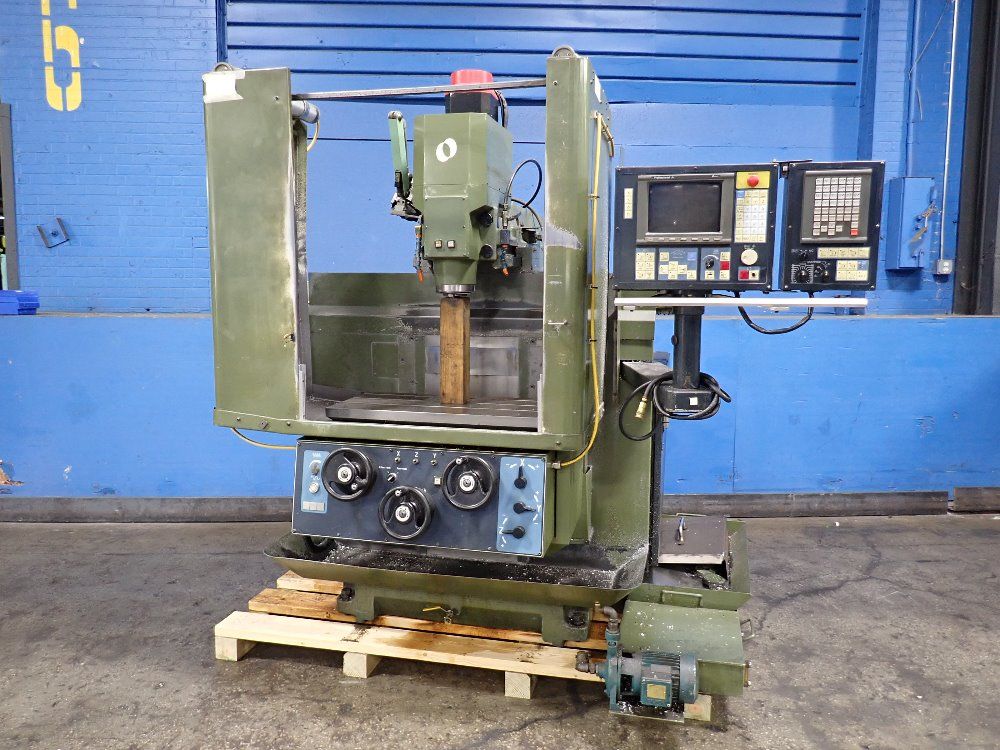 Makino 1997 Makino Ke55 Cnc Vmc