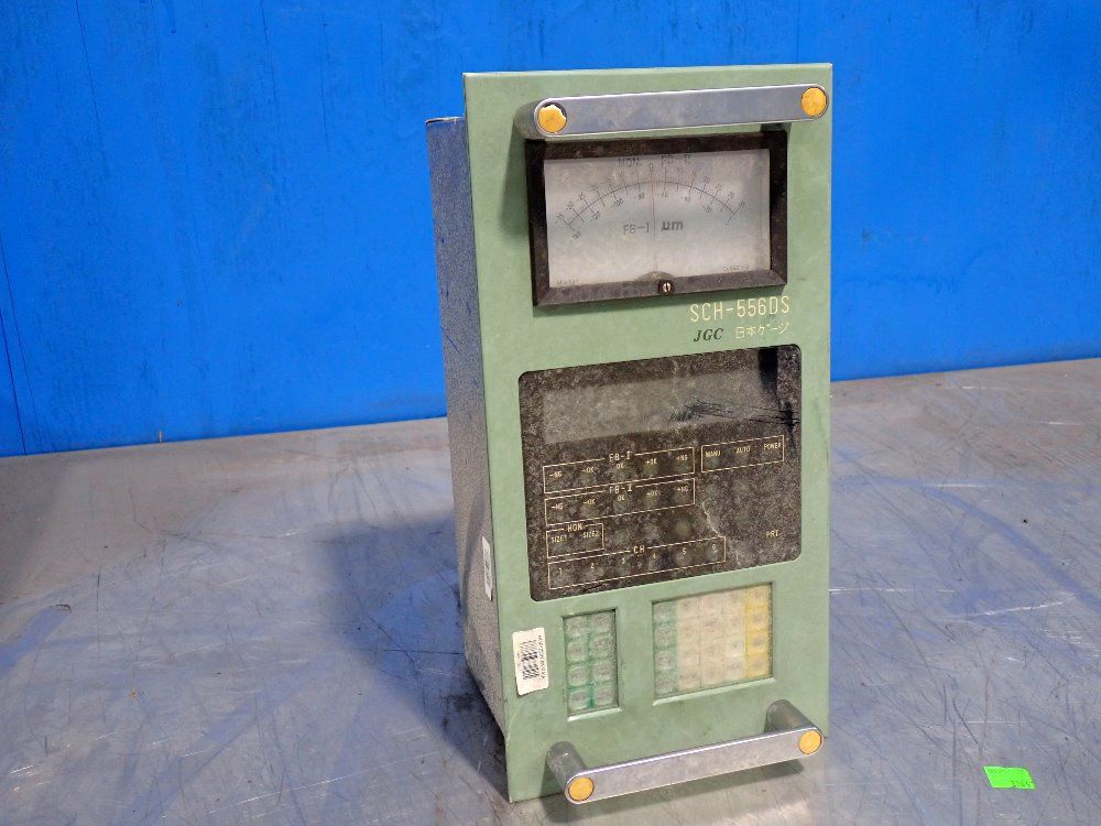  Coordinate Measuring Machine