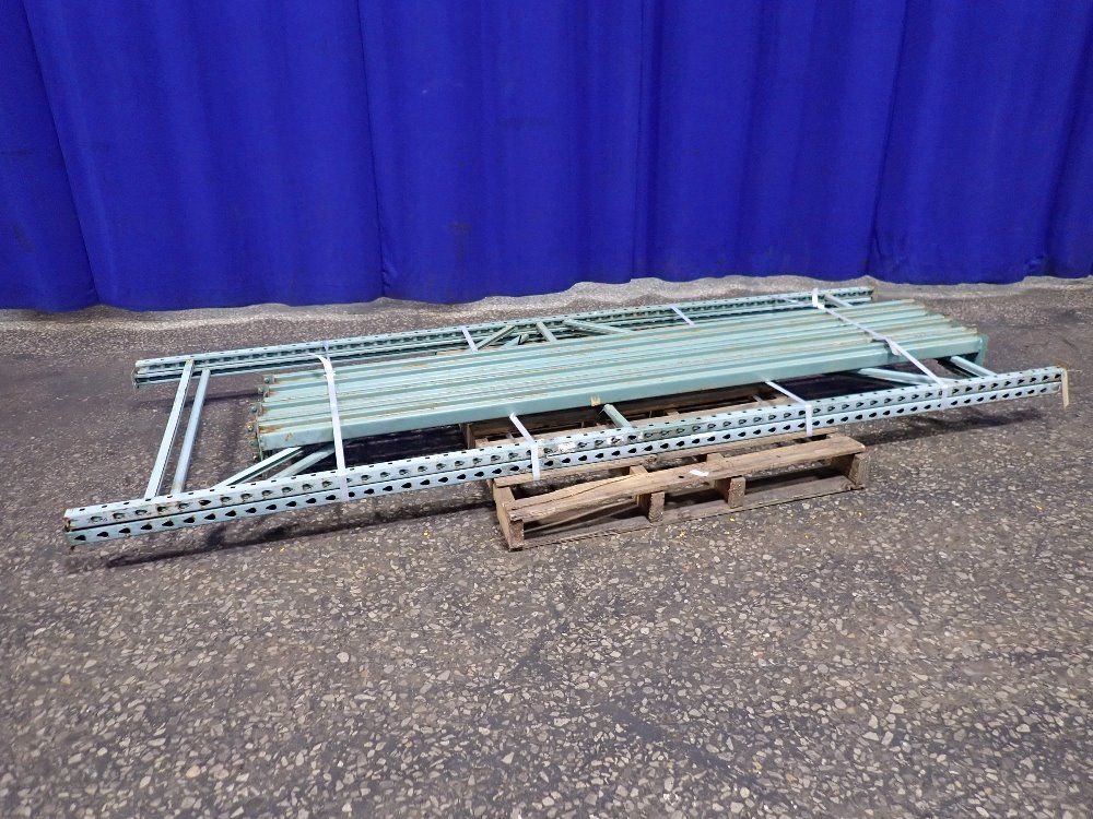  Pallet Racking