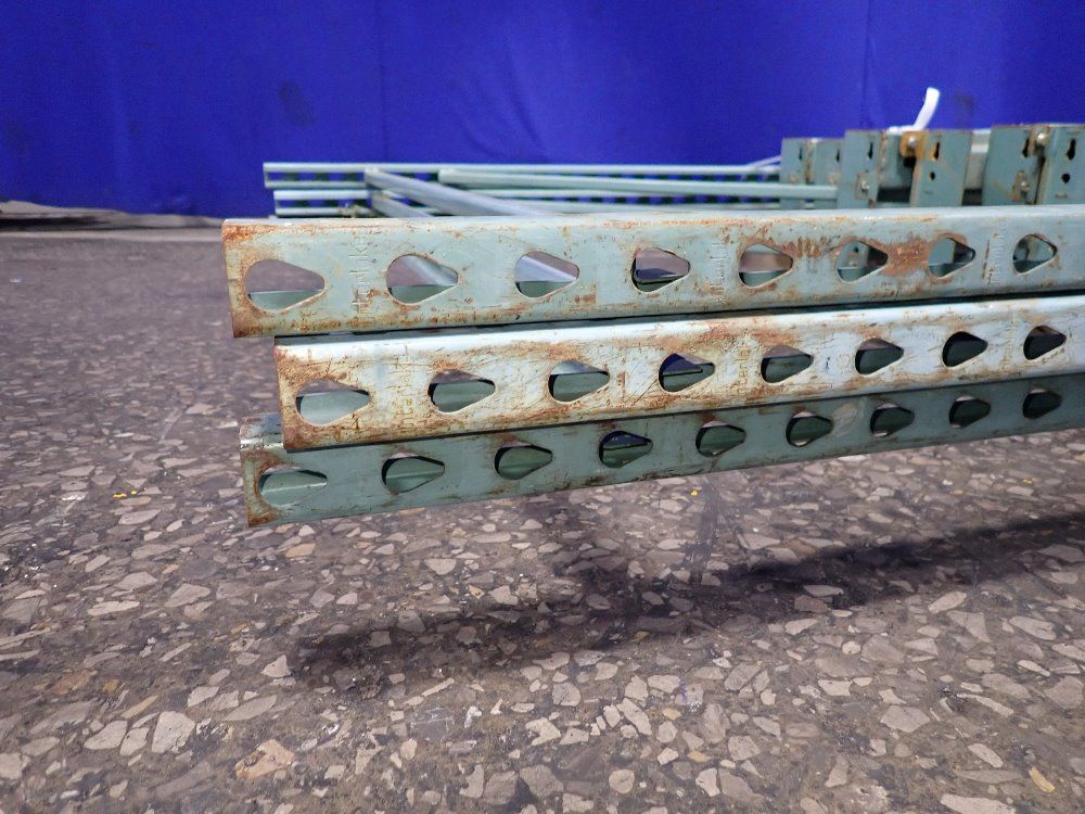  Pallet Racking