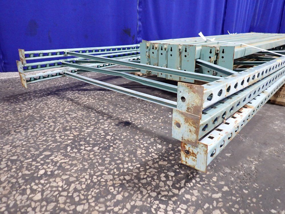  Pallet Racking
