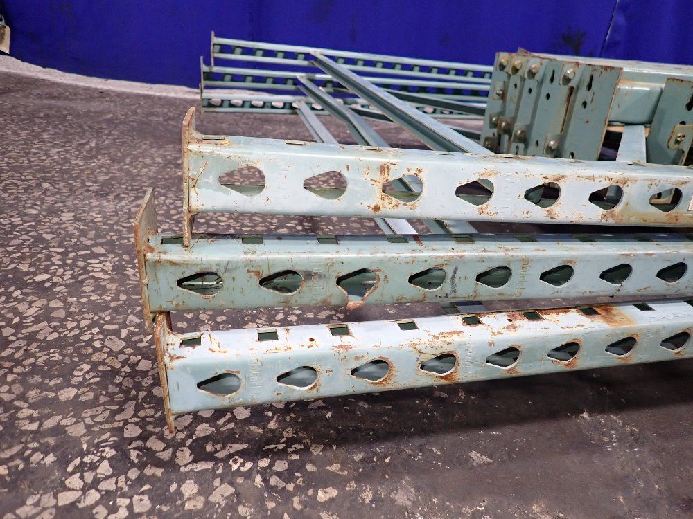  Pallet Racking