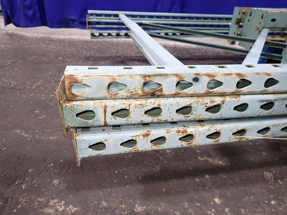  Pallet Racking