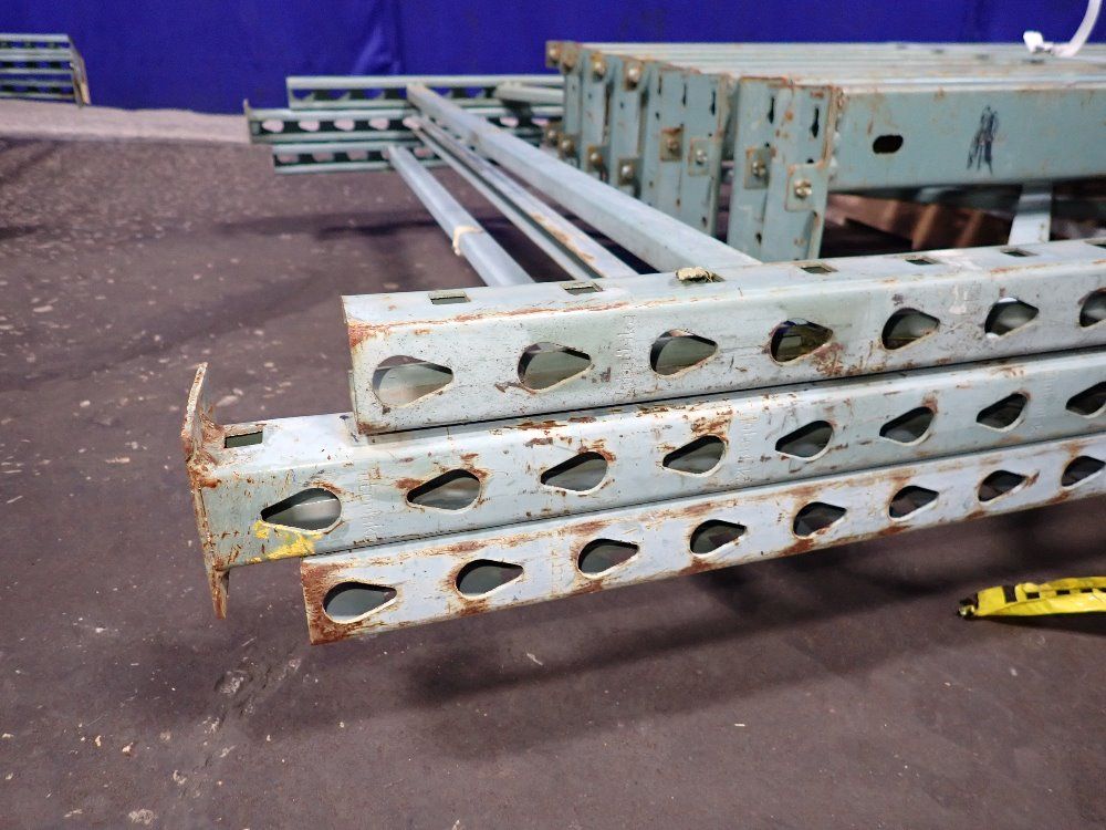  Pallet Racking