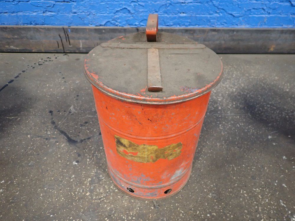  Oil Waste Can