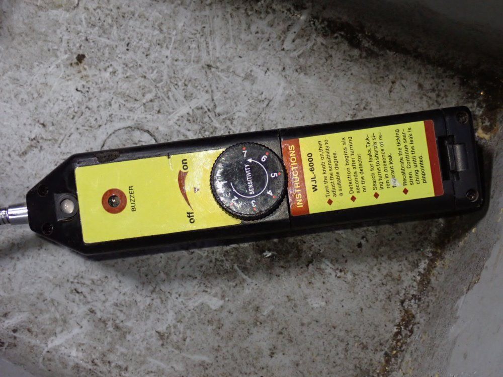 Halogen Leak Detector