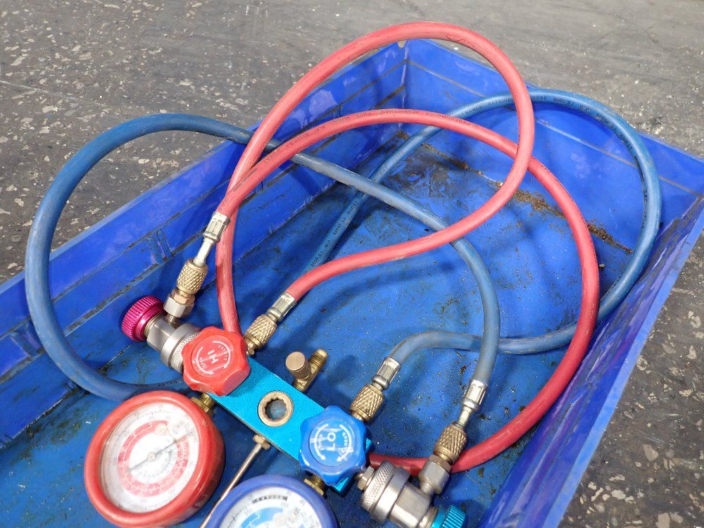  Test Charge Manifold