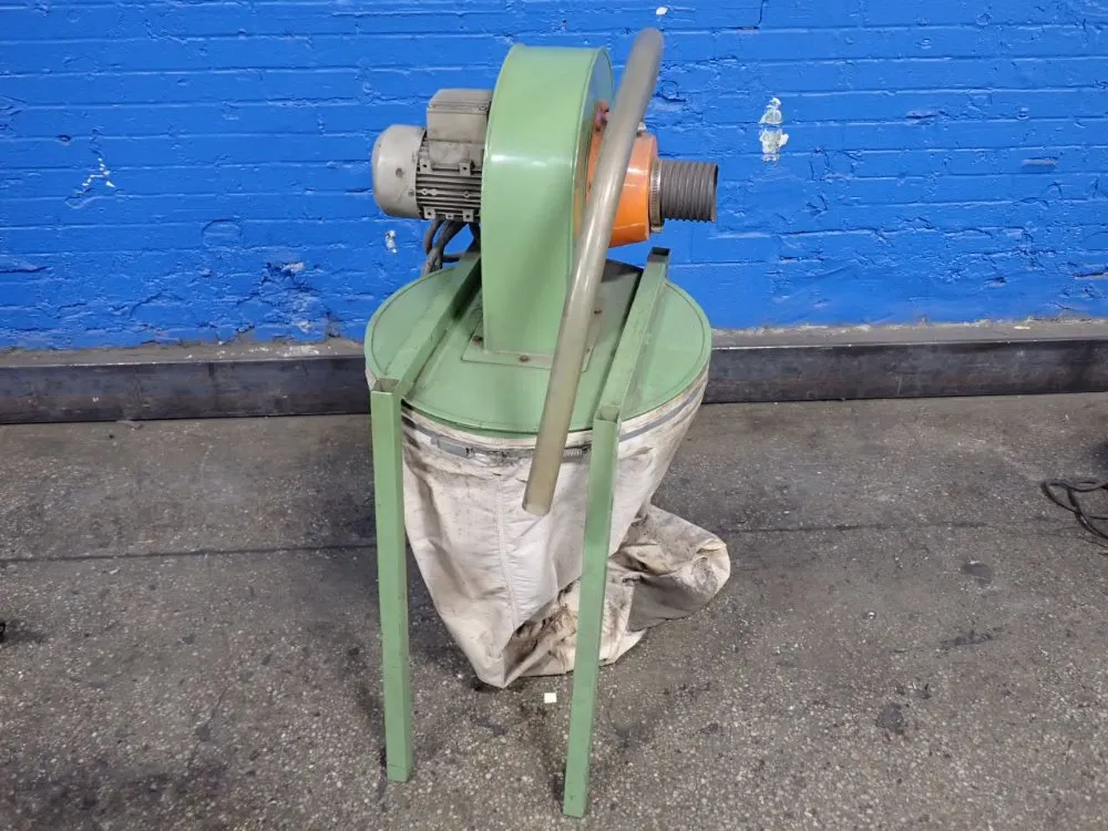 DUST COLLECTOR