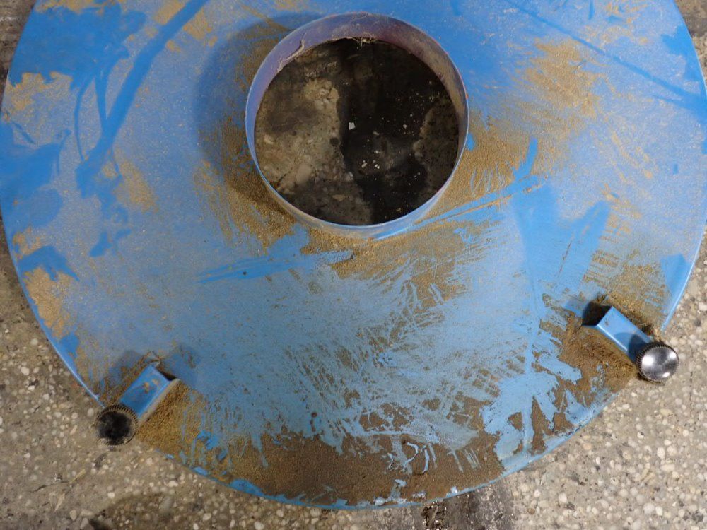  Lid