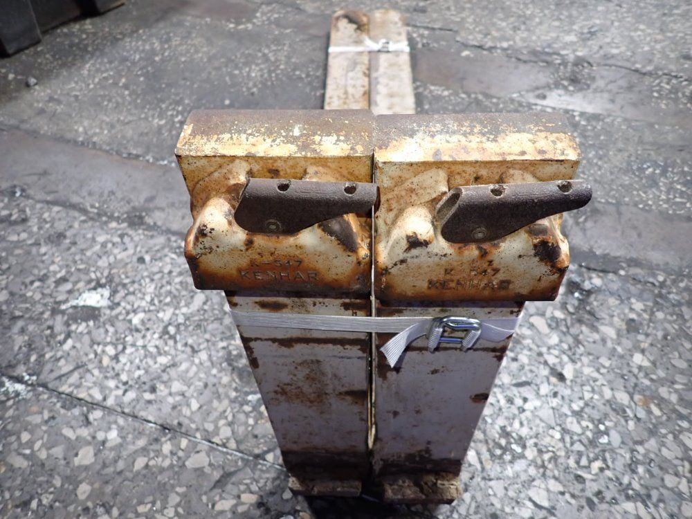  Forklift Forks