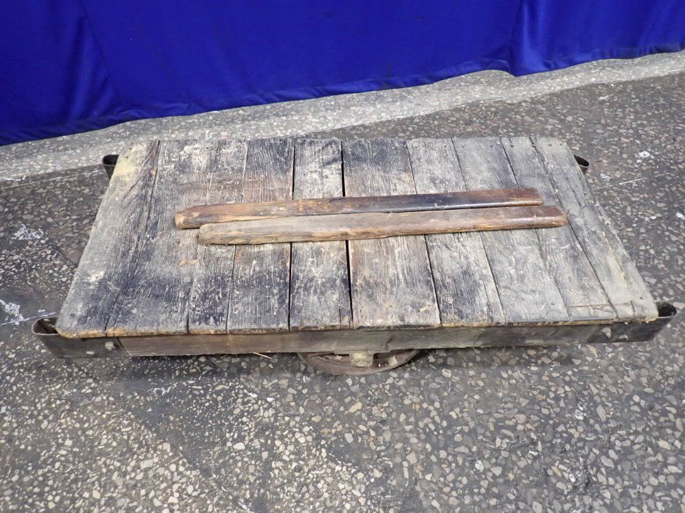  Cart