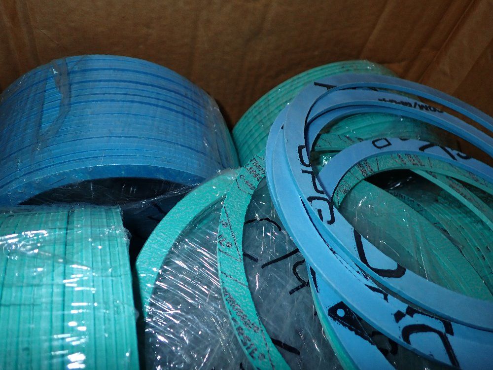  Gaskets