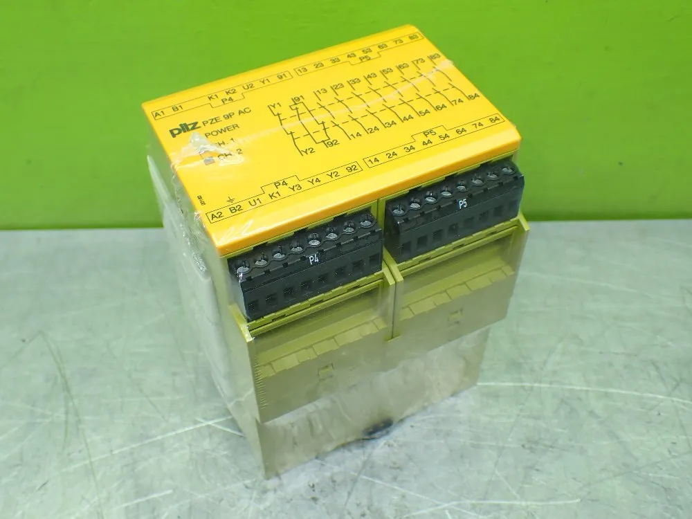 Pilz Safety Controller Relay. - 777148