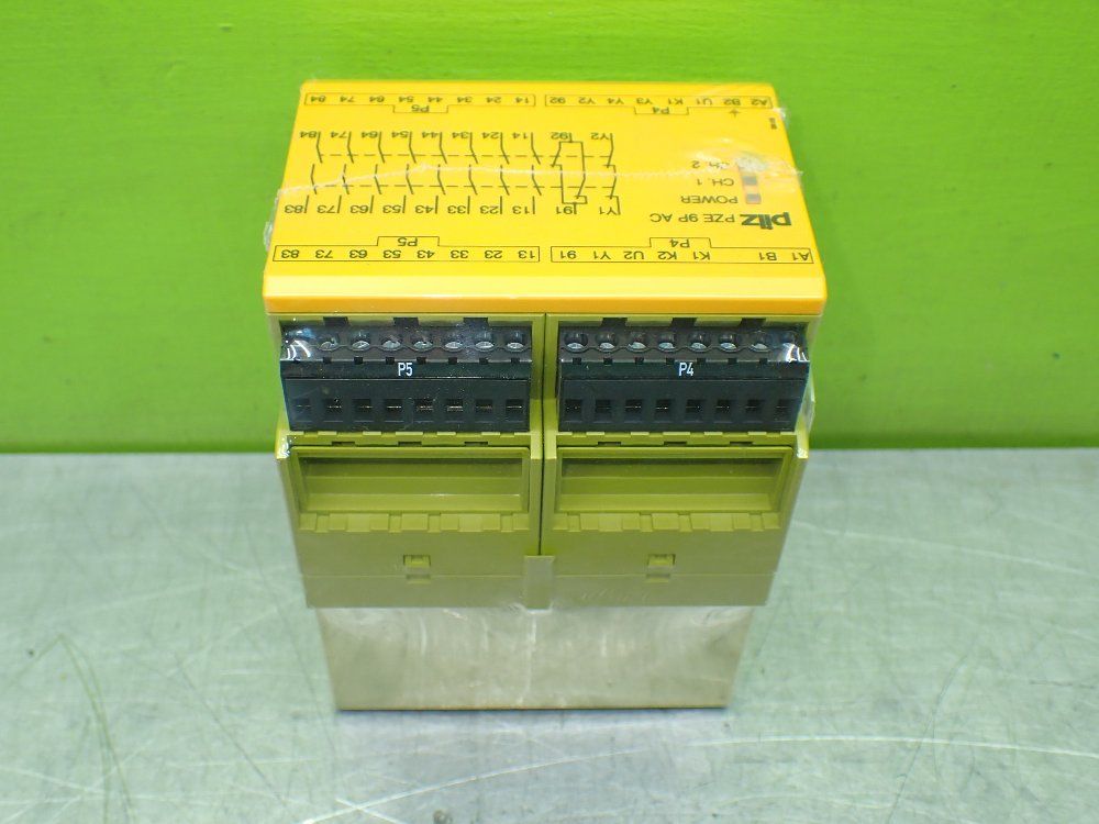 Pilz Safety Controller Relay. - 777148