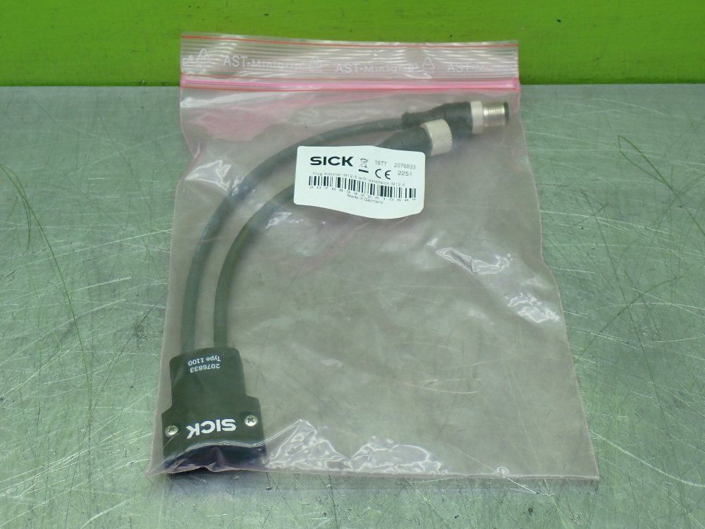 Used Sick Safety Light Curtain Wiring Plug. | HGR*24