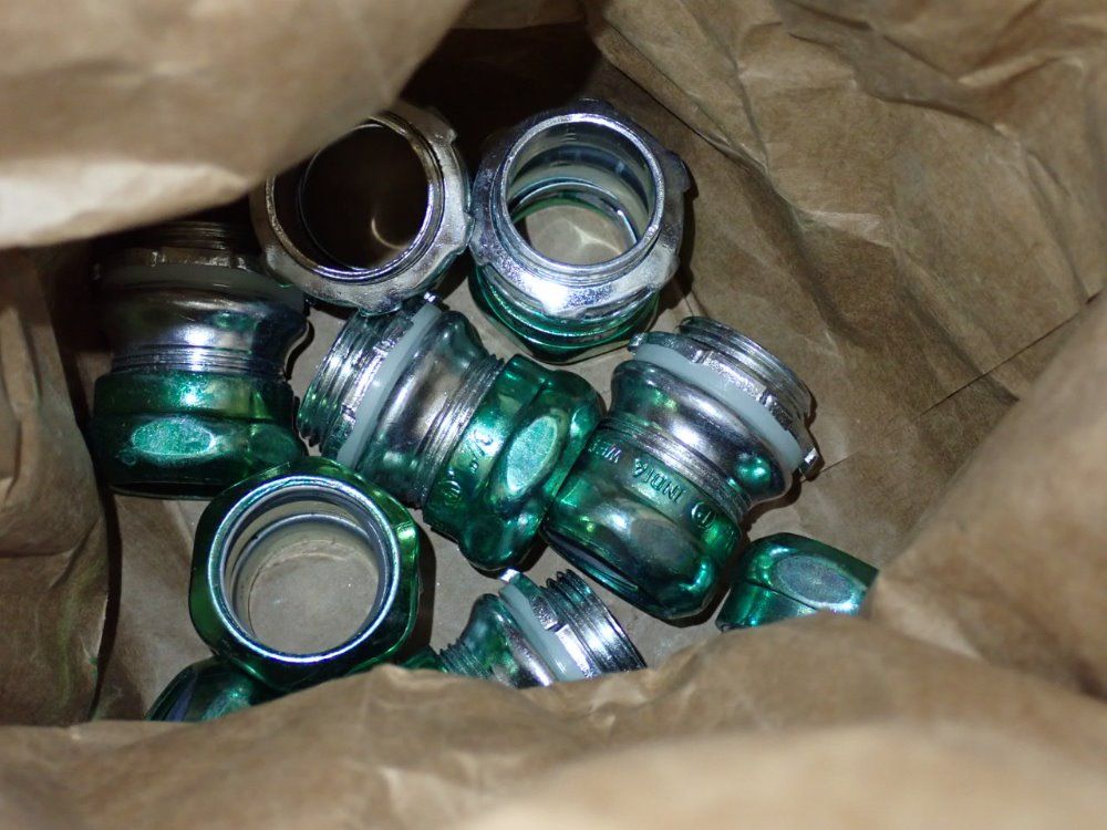 Emerson Rain Tight Emt Connectors