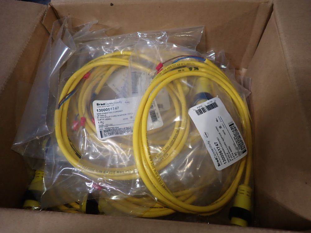 Brad Connectivity Minichange Cordsets