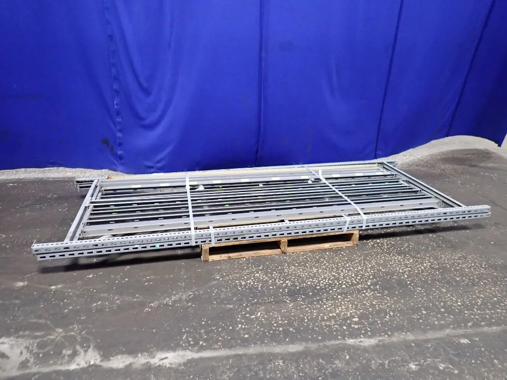  Pallet Racking Lot