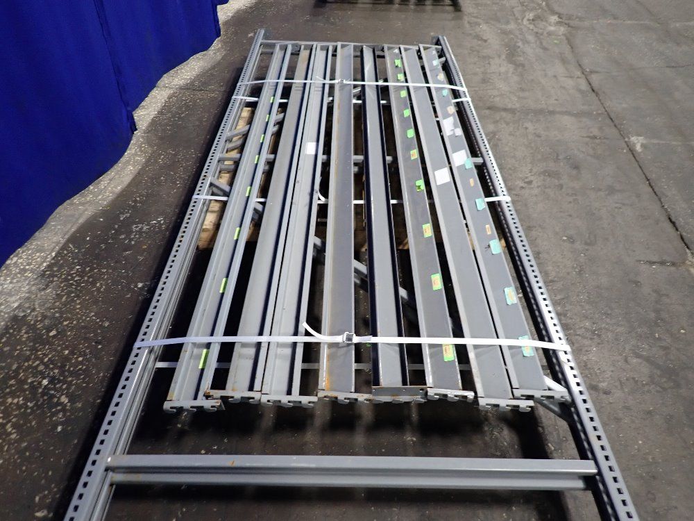  Pallet Racking Lot