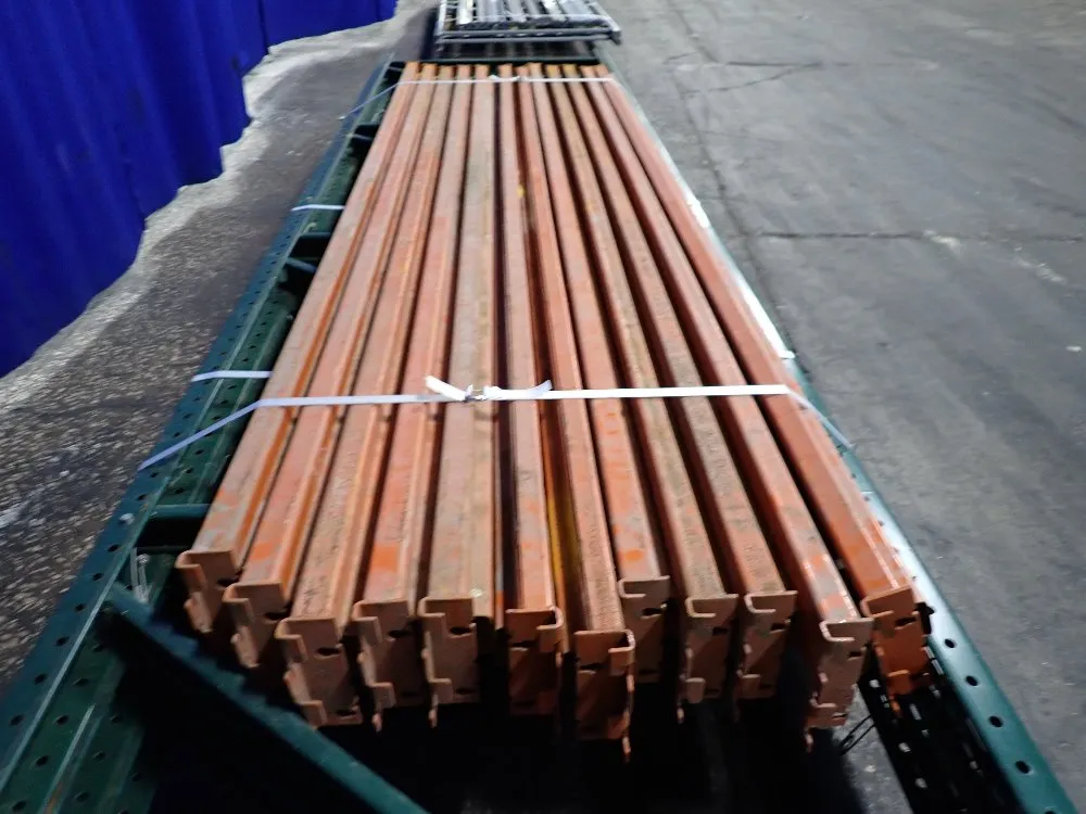  Pallet Racking Lot
