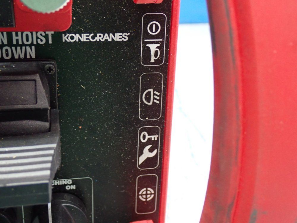 Hbc Radiomatic Spectrum A Radio Transmitter