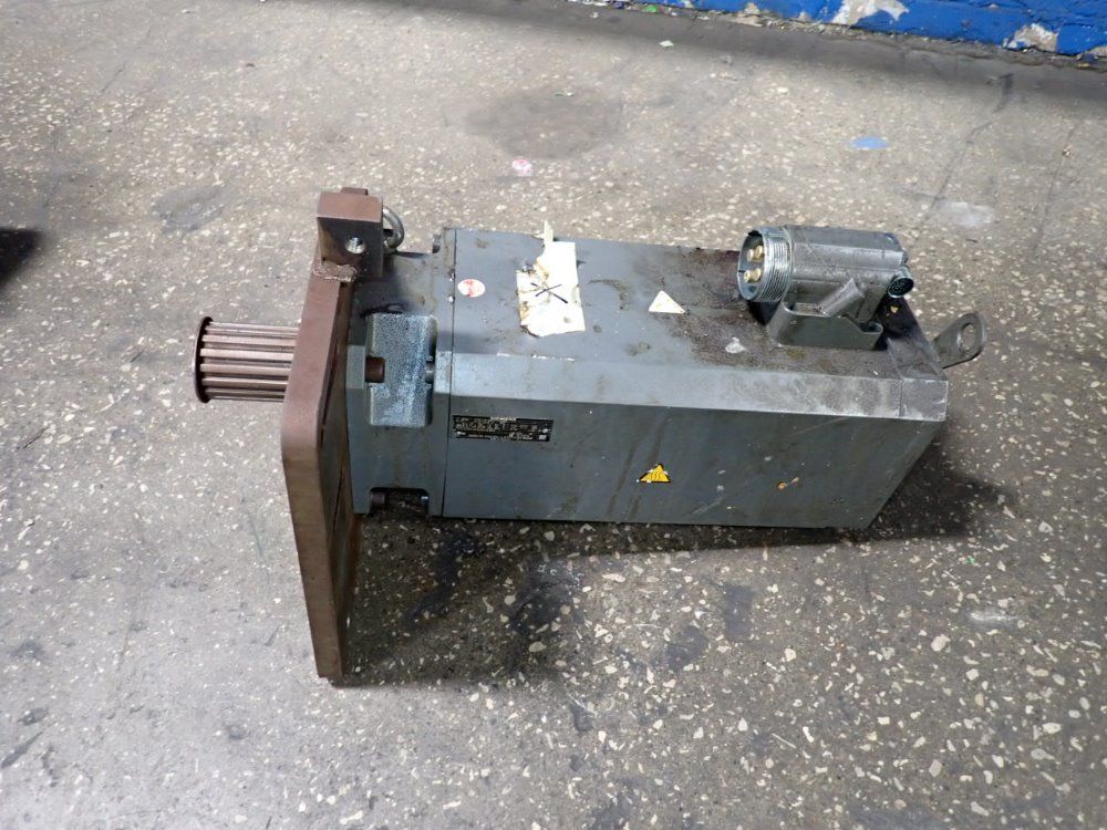 Siemens Servo Motor - 1ft6108-8af71-4aa2