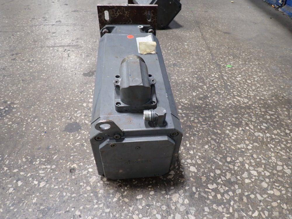 Siemens Servo Motor - 1ft6108-8af71-4aa2