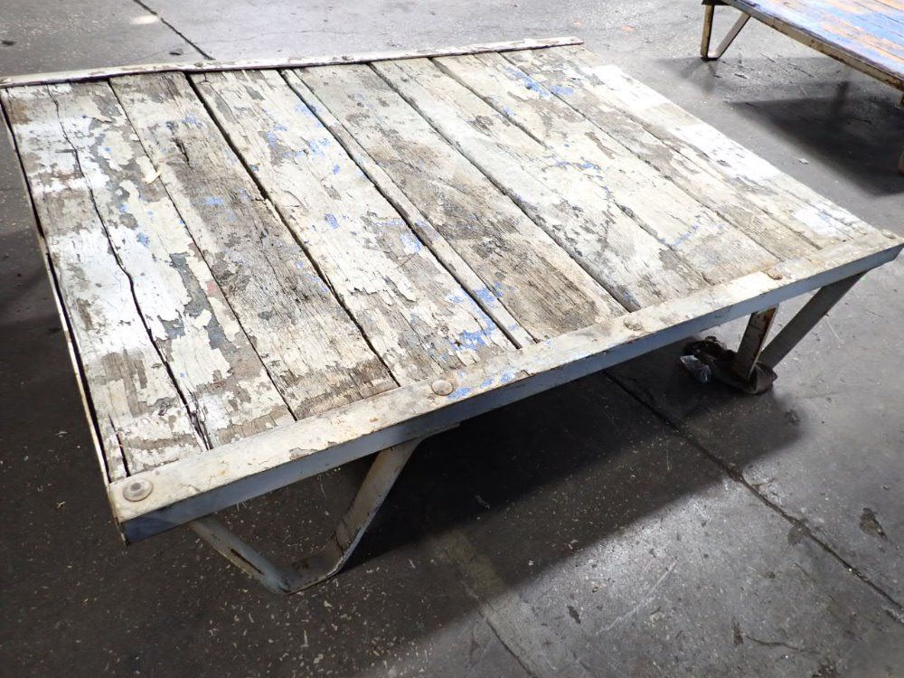 59"x40" Platform
