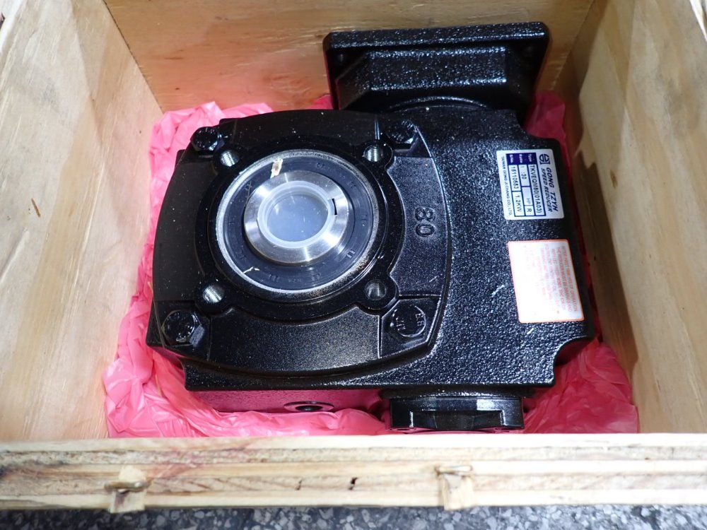 Taiwan Gong Ji Chang Co 30:1 Ratio Gear Reducer - Tkveqm80(01a03)
