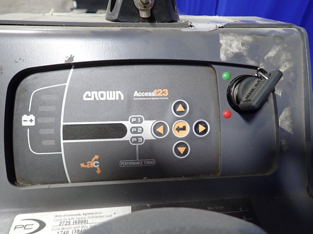 Crown Crown Pc450060 Electric Pallet Jack