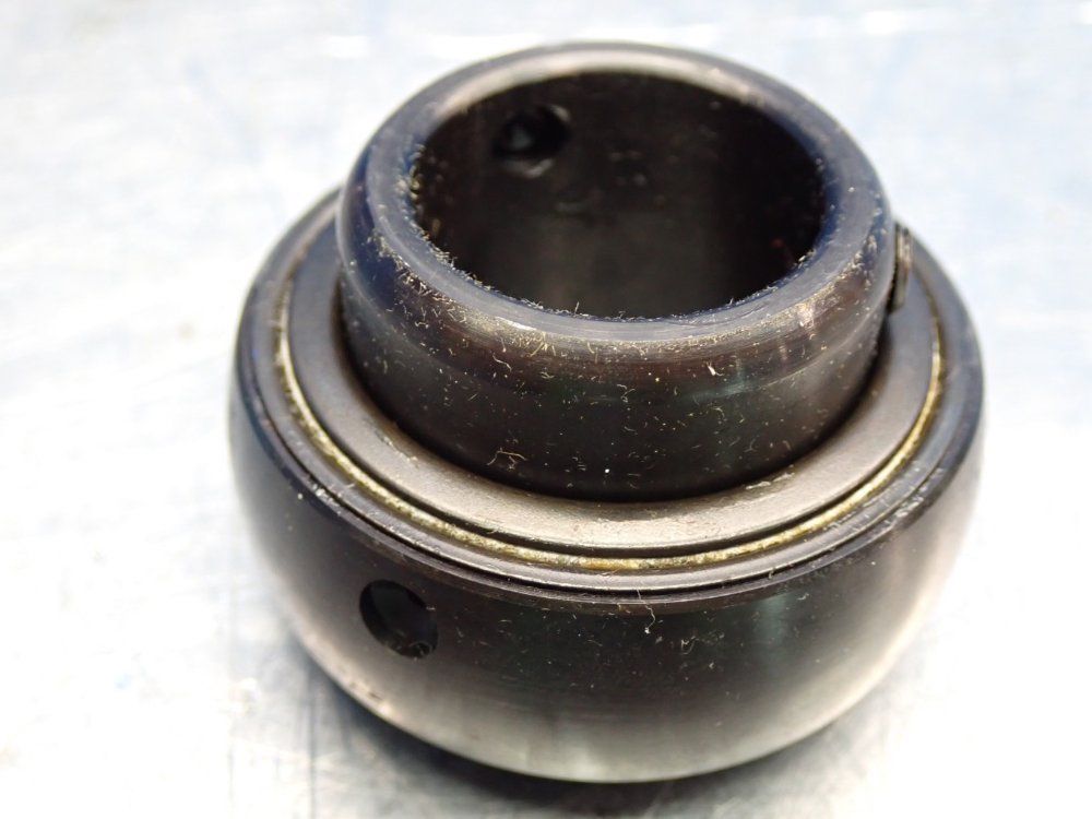 Seal Master Straight Bore Ball Bearing 21 Insert 