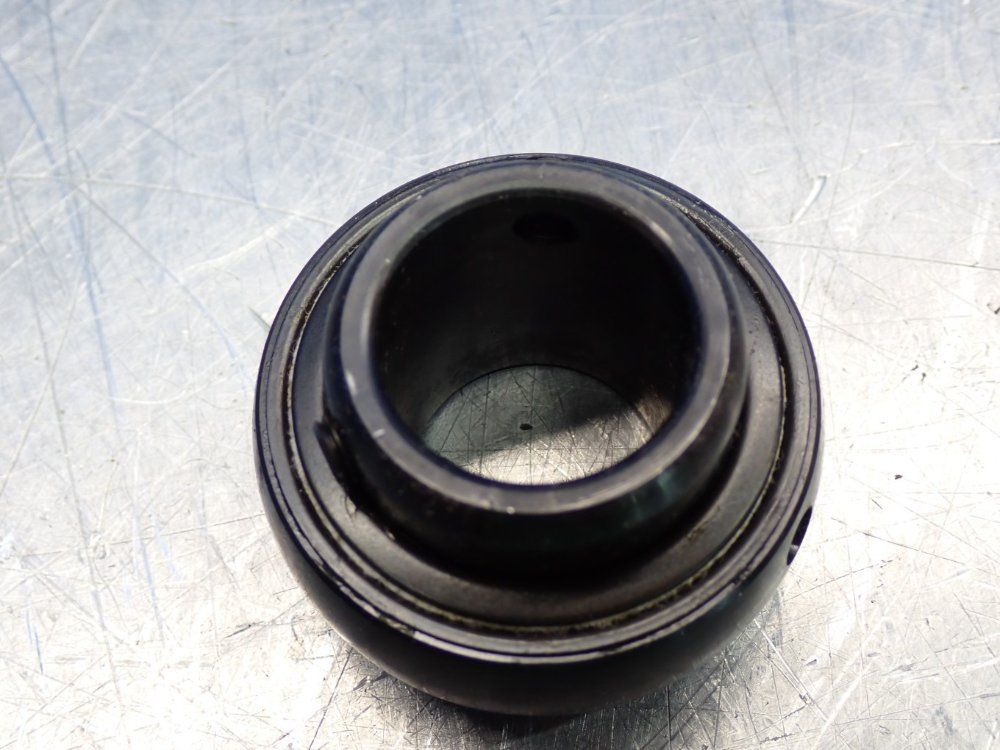 Seal Master Straight Bore Ball Bearing 21 Insert 
