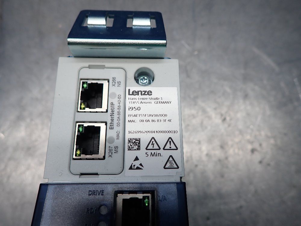 Lenze 400/480 Vac, 0.55 Kw / 0.75 Hp, 50/60 Hz Servo Inverter - 195ae155f1av10z0q0