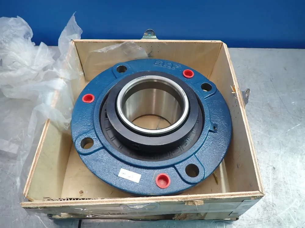 Skf 8.125" Hub Diameter Piloted Flange Bearing - F4brp 315-srb-sre