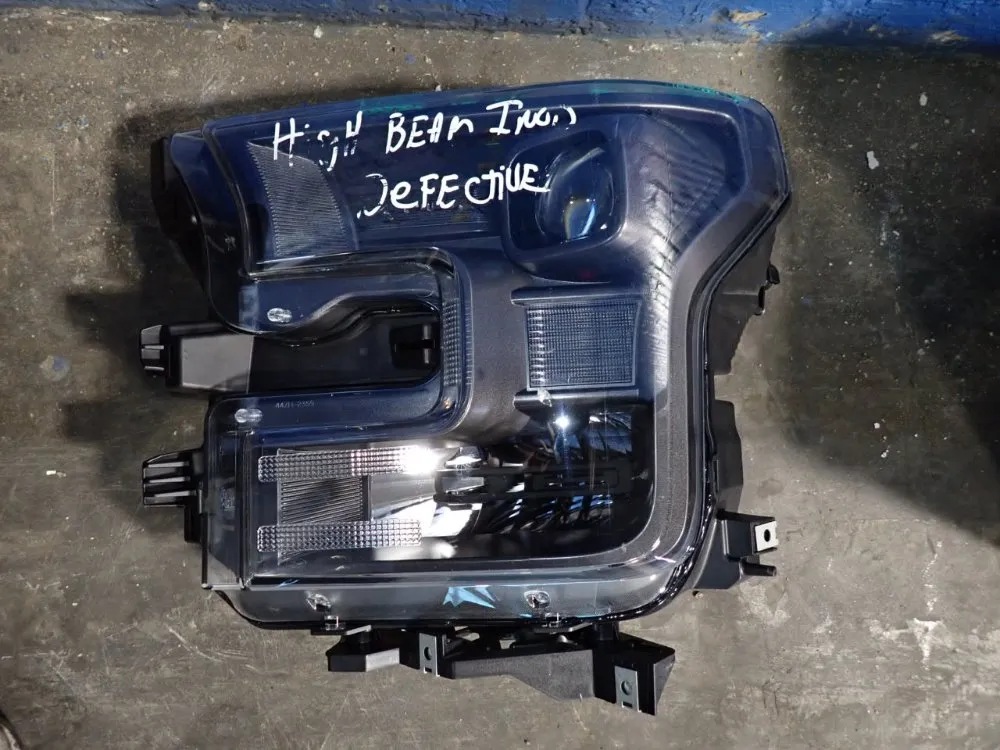  Headlight