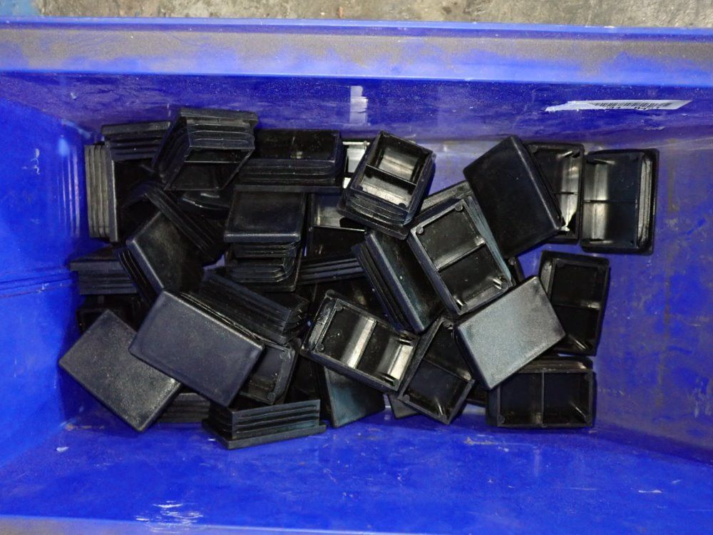  Plastic Caps