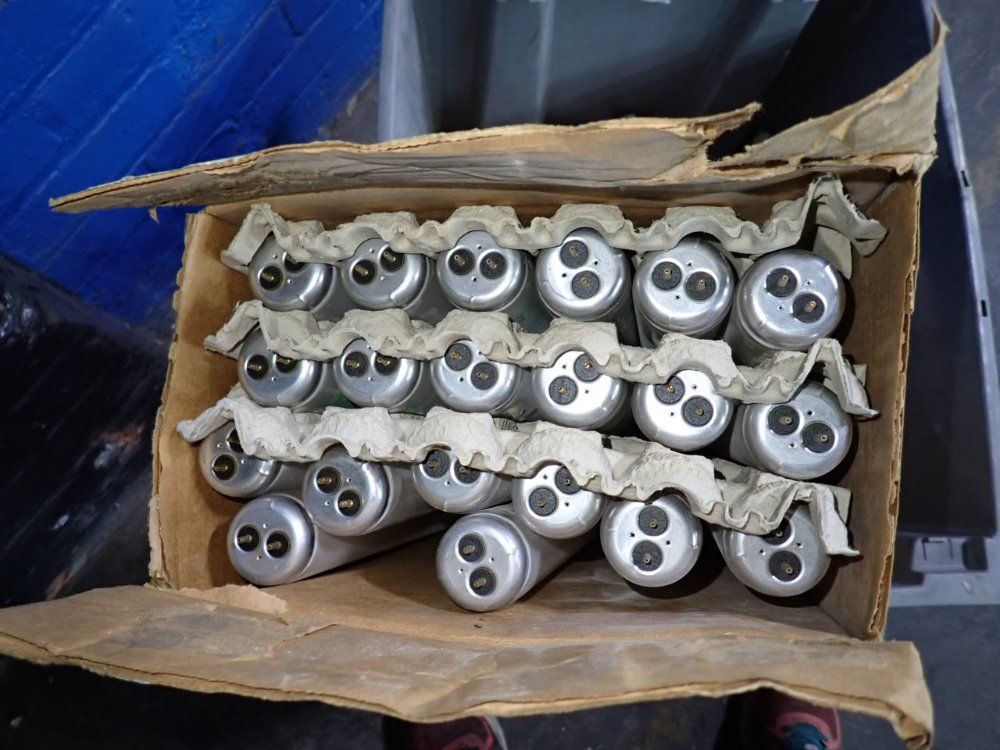  Fluorescent Lamps
