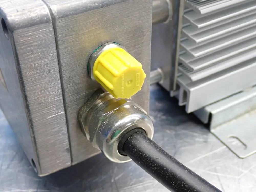 Lenze Brake Resistor - Erbs047r400wnpn002