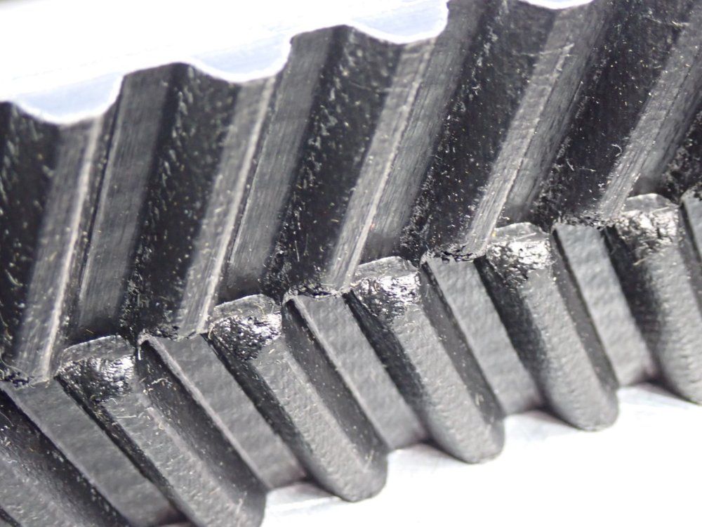 Goodyear 52.5 Mm W, 14 Mm Pitch, 55.12 In. L Synchronous Belt Unit - G-1400