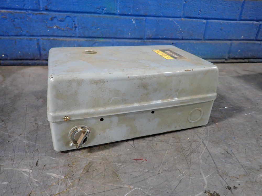 Furnas Motor Starter