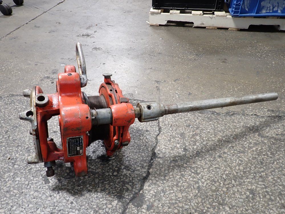 Ridgid Geared Receding Pipe Threader
