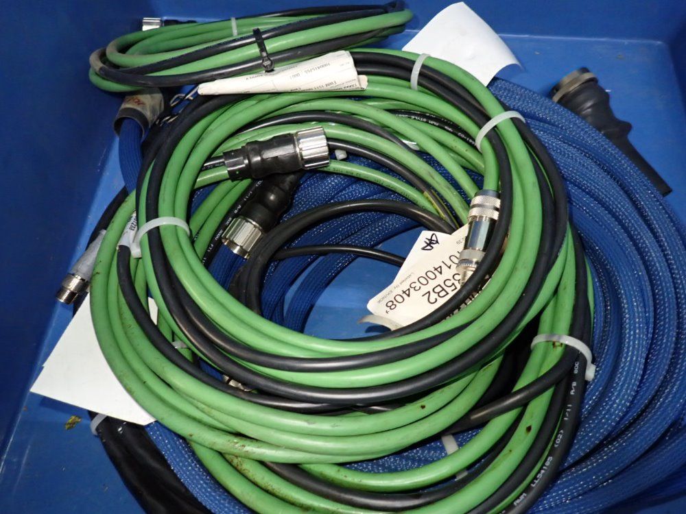  Cables