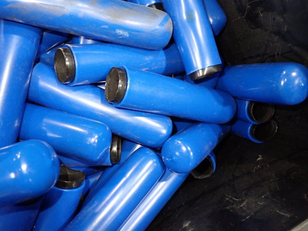  Rubber Caps