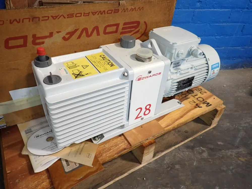 VACUUM PUMP