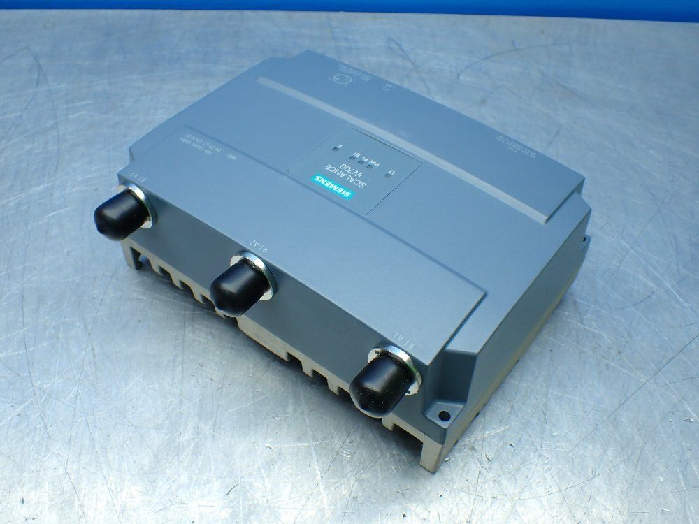 Siemens Scalance W7481 M12 Type Client Module