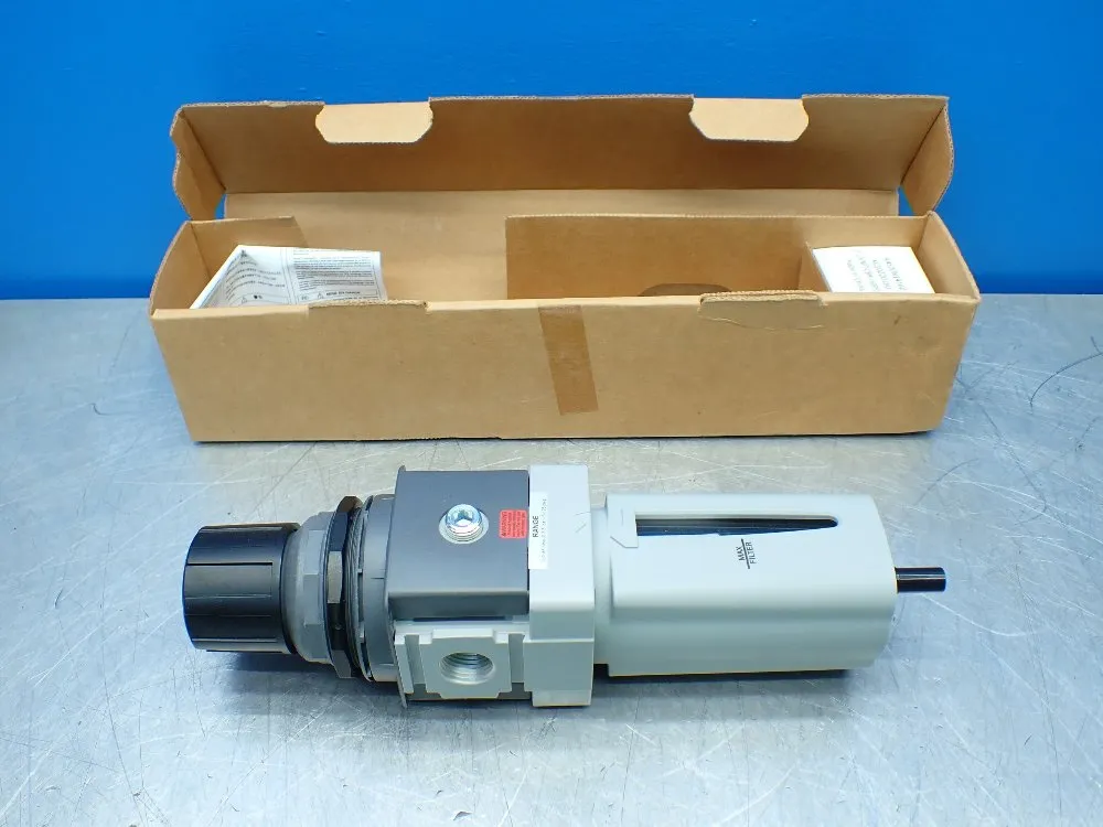 Parker 1/2" Npt 0-125psi Filter / Regulator. - P33ea94egabngp