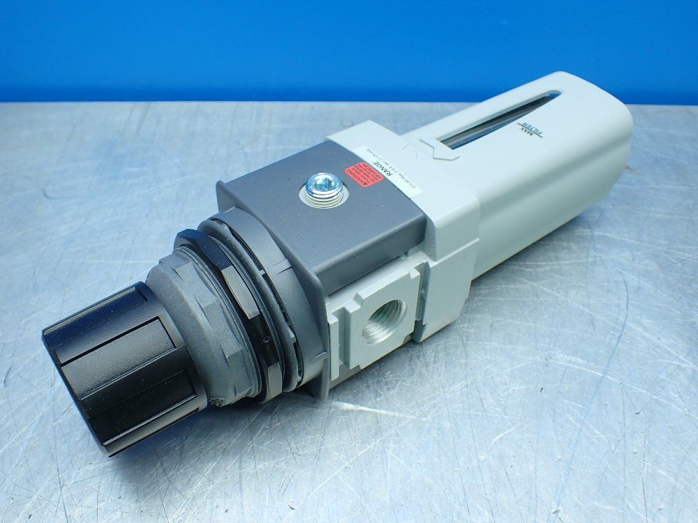 Parker 1/2" Npt 0-125psi Filter / Regulator. - P33ea94egabngp
